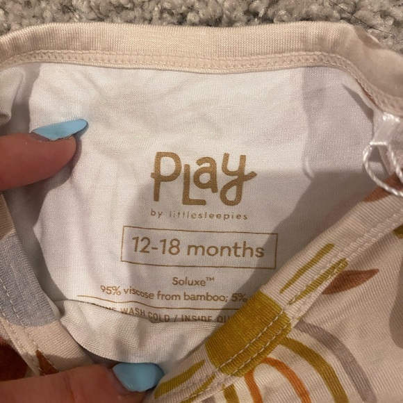 NWT Desert Sunrise Puff Sleeve Tee - Picture 4 of 4